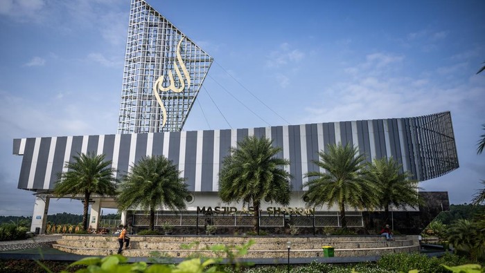 Masjid Al Udzmah: Tempat Beristirahat Nyaman bagi Pemudik di Cilacap